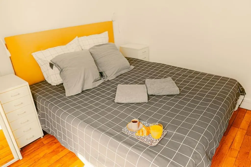Apartment Studio Eiffel Tower Necker Paris